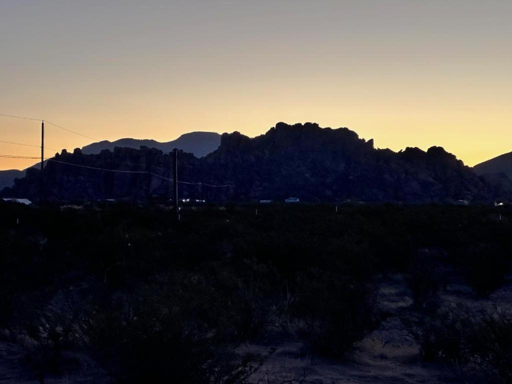 Hueco Sandbox-National Park-Outdoor Tub-Desert-Climbing Hotel El Paso Exterior photo